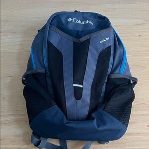 Columbia Beacon Men's Navy and Black Backpack